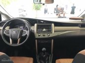 Bán xe Toyota Innova 2.0E đời 2018, LH 0975773465 tư vấn giá, đủ màu giao ngay, hỗ trợ trả góp 85%