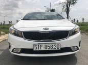 Bán xe Kia Cerato 1.6 MT 2017, hỗ trợ góp giá thương lượng