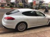 Cần bán Porsche Panamera Sportcar đời 2015, màu trắng, nhập khẩu