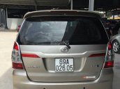 Bán Toyota Innova 2.0E, màu nâu vàng số sàn sản xuất 2016, biển tỉnh xe đẹp