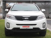 Cần bán xe Kia Sorento GATH 2.4 đời 2016, màu trắng