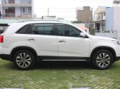 Cần bán xe Kia Sorento GATH 2.4 đời 2016, màu trắng