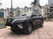 Cần bán Fortuner 2017, số tự động, máy xăng màu nâu sang trọng