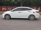 Cần tiền bán gấp Hyundai Accent 2012 AT, nhập khẩu màu trắng