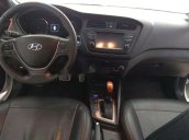 Bán xe Hyundai i20 Active 2017 xe nhập, số tự động 