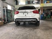 Bán xe Mercedes GLA 250 đời 2015, màu trắng, nhập khẩu nguyên chiếc