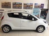 Bán Chevrolet Spark LT đời 2018, màu trắng