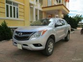 Bán xe Mazda BT-50, sản xuất năm 2012, số sàn 6 cấp, 2 cầu, 2 túi khí