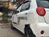 Bán xe Chevrolet Spark MT sản xuất năm 2011, màu trắng, xe đi còn tốt