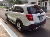 Bán Chevrolet Captiva 2015, còn rất mới, màu trắng, giá chỉ 710 triệu