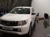 Bán Mitsubishi Triton 4x2 MT 2018 một cầu, số sàn, màu trắng tại Quảng Bình. Liên hệ 0982.970.173