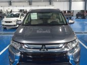 Bán Mitsubishi Outlander 2.0 CVT Premium 2018, màu xám giá 908 triệu tại Quảng Bình. Liên hệ 0982.970.173