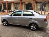 Tôi cần bán chiếc xe Daewoo Gentra SX màu bạc, số tay, sản xuất năm 2007