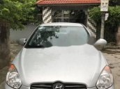 Cần bán Hyundai Accent năm 2009, màu bạc, nhập khẩu nguyên chiếc, giá tốt