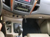 Bán Toyota Fortuner 2.7 AT, màu bạc