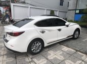 Bán Mazda 3 FaceLift 1.5AT màu trắng số tự động bản sedan sản xuất 2017, biển tỉnh, lăn bánh 6.800km