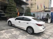 Bán Mazda 3 FaceLift 1.5AT màu trắng số tự động bản sedan sản xuất 2017, biển tỉnh, lăn bánh 6.800km