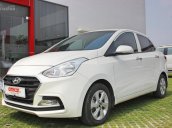 Bán ô tô Hyundai i10 Grand 1.2AT đời 2017, màu trắng