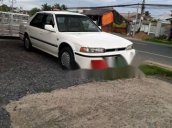 Cần bán gấp Honda Accord năm 1996, màu trắng, giá tốt