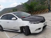 Cần bán Kia Forte sản xuất năm 2012, màu trắng chính chủ, giá tốt