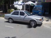 Cần bán gấp Nissan Sunny năm 1986, màu bạc, 39 triệu