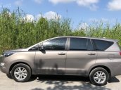 Bán ô tô Toyota Innova E sản xuất 2017, giá 720tr