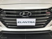 Bán Hyundai Elantra Sport giao ngay - Giá khuyến mãi cực sốc và nhiều quà tặng hấp dẫn, LH: 0907.822.739