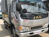 Bán xe tải Jac 2400kg - 2T4 đóng thùng mui bạt, kín, cánh dơi, chở kính giá cực hấp dẫn trả góp trong 7 năm liền