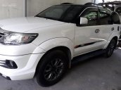 Bán xe Toyota Fortuner TRD Sportivo 4x2 AT sản xuất năm 2016, màu trắng còn mới giá cạnh tranh