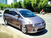 Cần bán xe Mitsubishi Grandis đời 2005 số tự động