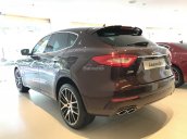 Bán xe Maserati Levante SQ4 phiên bản duy nhất tại Việt Nam, màu nâu, nhập khẩu nguyên chiếc chính hãng mới 100%