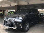 Cần bán xe Lexus LX 570 2017, màu đen, nhập khẩu nguyên chiếc, xe vẫn đang hoạt động bình thường