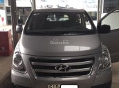 Bán xe Hyundai Starex Van năm 2016, màu xám (ghi), xe nhập