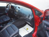 Cần bán xe Kia K3 1.6 AT năm sản xuất 2015, màu đỏ
