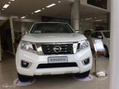 Bán Nissan Navara EL năm sản xuất 2018, màu trắng, xe nhập, giá chỉ 645 triệu, gọi ngay: 098.590.4400