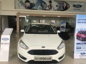 Ford Focus 2018 - Giao ngay - giá rẻ- trả góp 90%- lấy xe chỉ với 120 triệu. LH 09811 01234