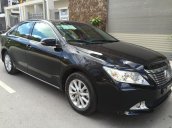 Cần bán xe Toyota Camry 2.0 E đời 2012, màu đen