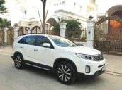 Bán xe Kia Sorento năm 2016 màu trắng, 775 triệu