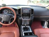 Bán xe Toyota Land Cruiser GXR 2016 ĐK 2017 phiên bản máy dầu