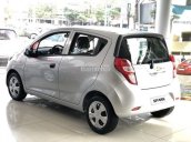 Bán Chevrolet Spark LS đời 2018 - Tay lái trợ lực điện, tháng này ưu đãi 60 triệu, trả trước 80 triệu nhận xe ngay