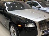 Cần bán Rolls-Royce Ghost đời 2011, màu đen - bạc, xe nhập