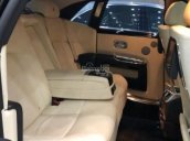 Cần bán Rolls-Royce Ghost đời 2011, màu đen - bạc, xe nhập
