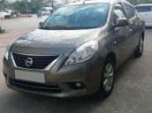 Cần bán lại xe Nissan Sunny 1.5AT đời 2014, màu xám