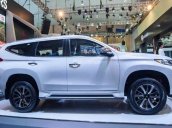 Bán Mitsubishi Pajero Sport năm sản xuất 2018, màu trắng, nhập khẩu