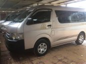 Cần bán lại xe Ford Transit năm sản xuất 2010, màu bạc chính chủ