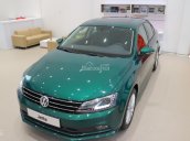 Giao ngay xe Volkswagen Jetta, màu xanh lục, nhập khẩu chính hãng, hotline 0938017717