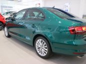 Giao ngay xe Volkswagen Jetta, màu xanh lục, nhập khẩu chính hãng, hotline 0938017717