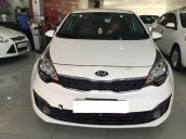 Cần bán Kia Rio 1.4 AT năm sản xuất 2016, màu trắng, xe nhập