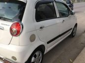 Cần bán gấp Chevrolet Spark 2010, màu trắng

