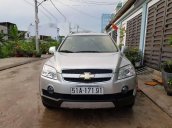 Cần bán gấp Chevrolet Captiva LTZ đời 2010, màu bạc, giá tốt